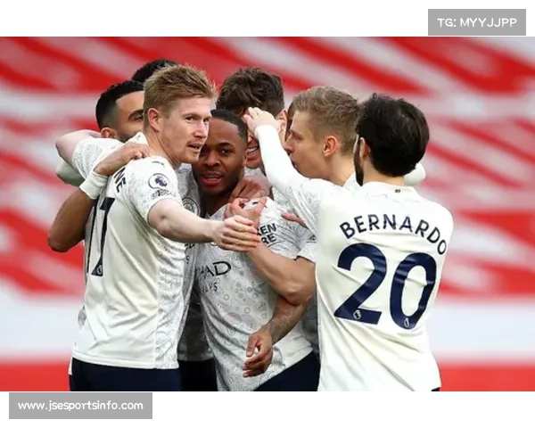 阿扎马特首回合重拳击败拉基奇豪取连胜再展冠军实力